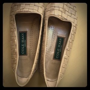 Vintage Cole Haan woven leather shoes